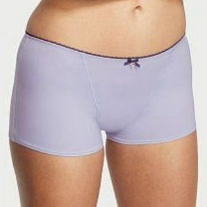 NWT VICTORIA'S SECRET Body by Victoria Smooth Period Boyshort Panty; Lavender; M